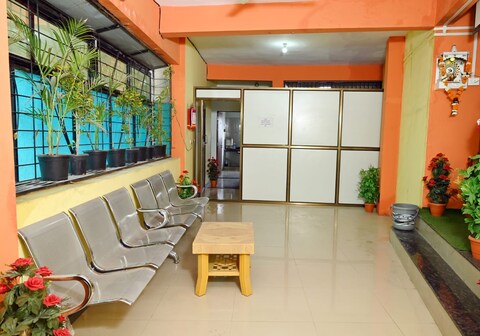 Hotel Matoshree Lodging Nashik