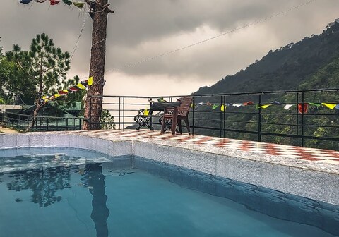 Safarmaina Resort A Brookside Retreat With A Pool