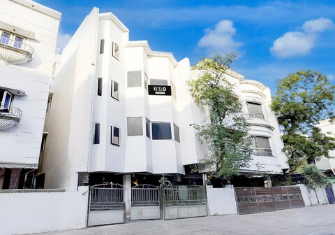 Hotel O Chennai International Airport Formerly Whites Inn