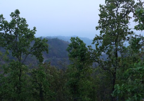 Amaya Chalet 1.0 , Lansdowne