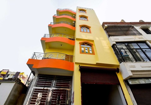 Hotel O Harsh