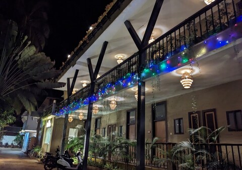 Tamara Luxury in Morjim