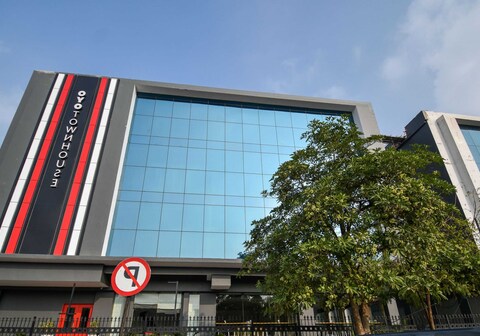 Super Hotel O KG Estate