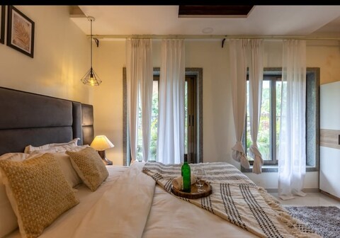VILLA ZORBA