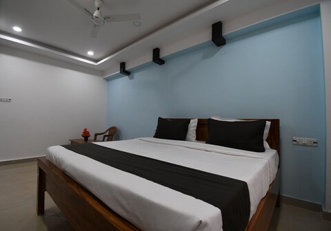 Hotel O Ayesha Palace