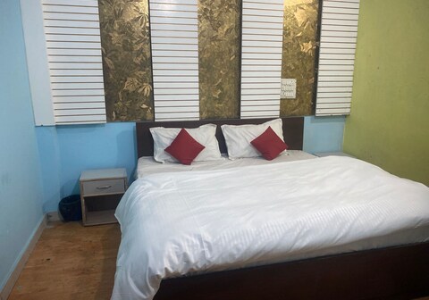 Hotel O Shivam Guest House