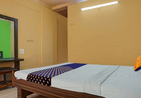 Hotel O Akash Lodge