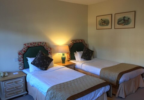 Brook Marston Farm Hotel