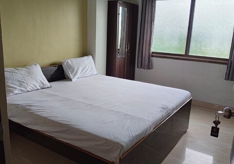 shri hari kunj P.guest house