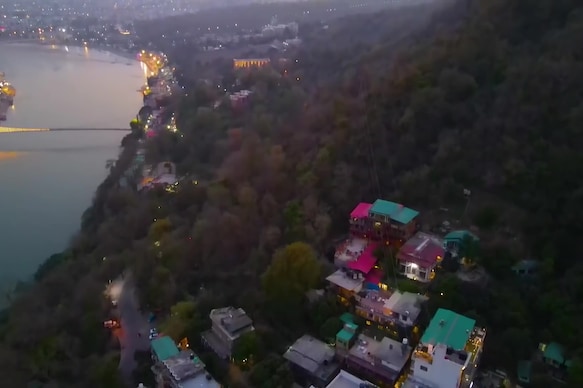 Swiss Cottage and Spa by Salvus