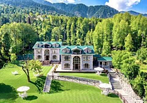Forest Hill Resorts