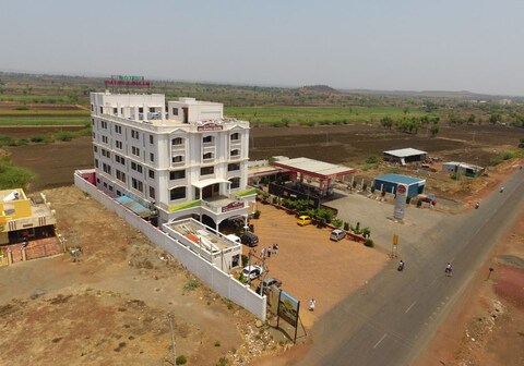 i-ROOMZ Hotel Ratna Sangam Residency Yaragatti