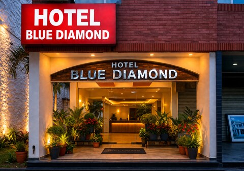 HOTEL BLUE DIAMOND