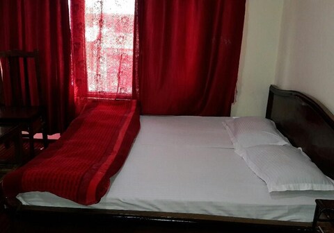 Kashmir Holidays Guesthouse