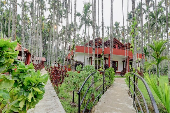 Lazo Areca Resort