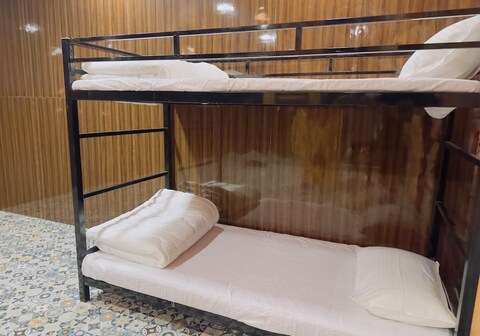 City Space Inn Presents Berekha Hostel