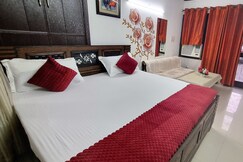 Home Cozy Studio | Rooms & Kitchen, Delhi Home Cozy Studio | Rooms & Kitchen, Delhi
