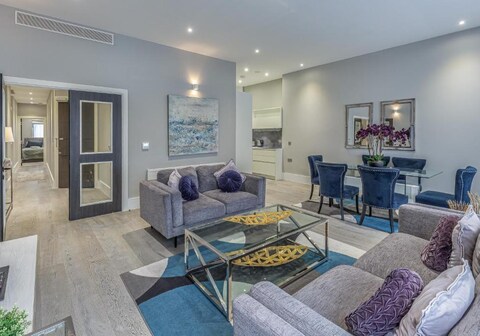 Green Street by Q Apartments