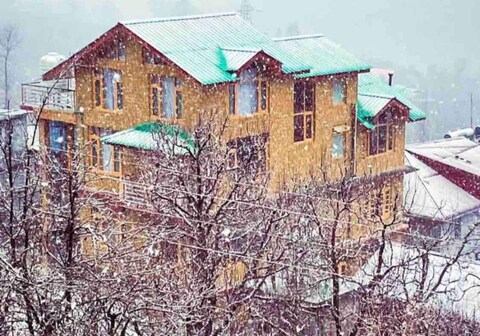 5th Mile Manali - Duplex Villa Apple Orchard Stay WFH