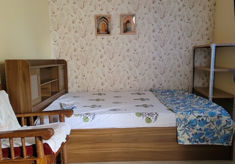 A Room in a Home By Blue Aura Stay in Jagdalpur
