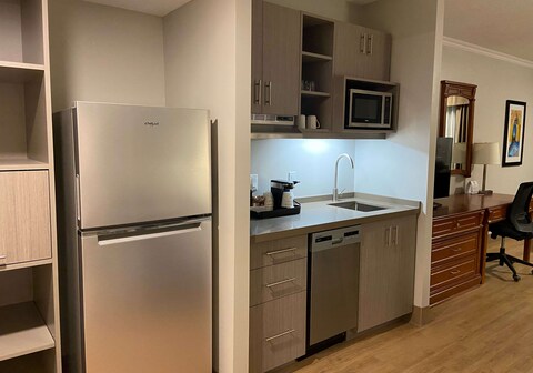 Best Western Plus Ottawa City Centre