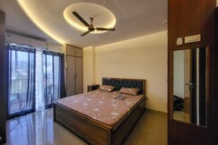 Cozy Heaven- master bed room, Guwahati Cozy Heaven- master bed room, Guwahati