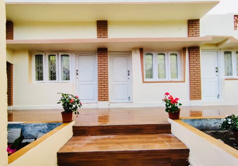 Leela Orchard Villaa