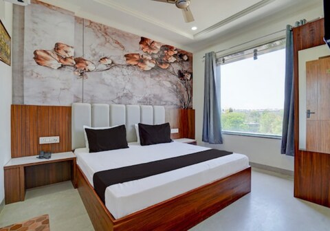 Shri Jee Kripa Villas