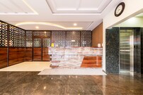 Treebo Greenwood Premier Suites, Bangalore Treebo Greenwood Premier Suites, Bangalore
