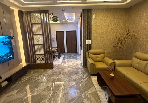 Tectona Grandis Luxury Pool Retreat