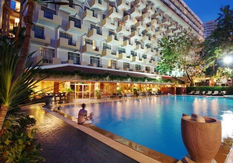 Golden Beach Hotel Pattaya