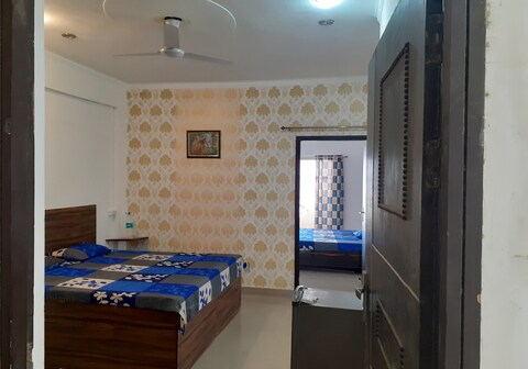 Gaudiya Guest House