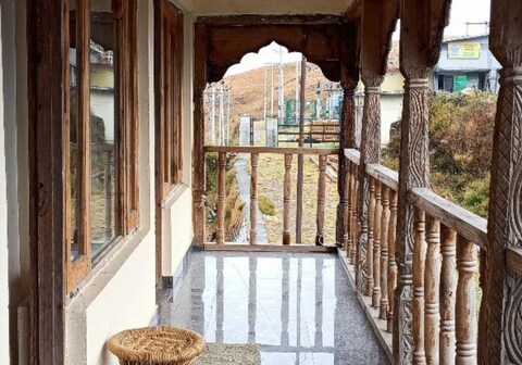 Solitaire Hill Paradise Hotel and Restaurant