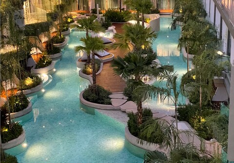 بانوابوري بيتشفرونت ريزورت