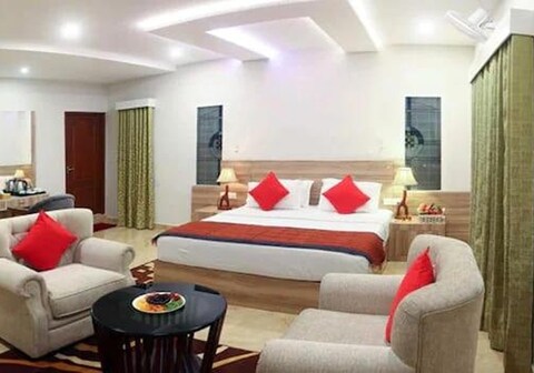 WildZone 4 BHK Private Villa