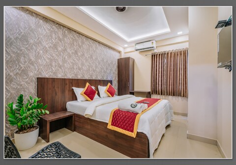 Hotel Boat Residency