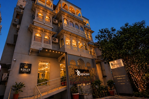 The Crescent Udaipur | Boutique Hotel Near Lake Pichola with Pool