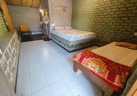 TASTE OF HAMPI (STAY @ NATURE)