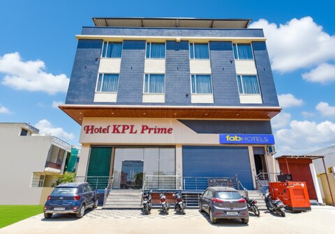 FabHotel KPL Prime