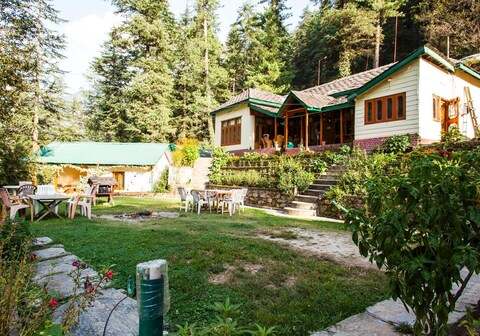 Parvati Kuteer Riverside Cottage