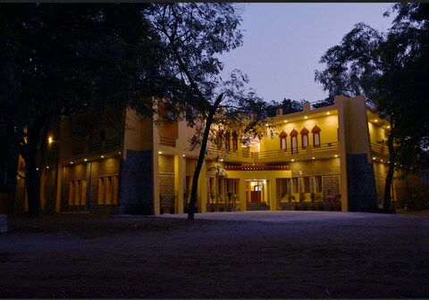 Estherea Bagh Ranthambhore Tiger Territory