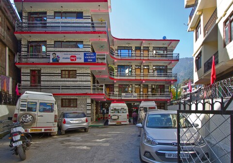Hotel Vikrant Inn @ Mall Road 100 Meters Walk