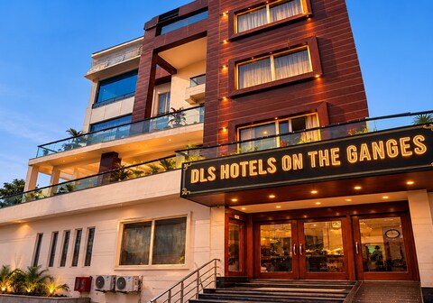 DLS Hotels on The Ganges