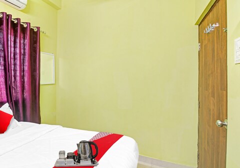 Hotel O Manjiri Restaurant & Lodging