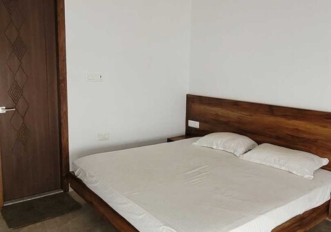 Hotel O Vishal Royal Hotel