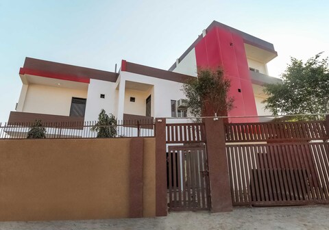 Hotel O Vedatya University Formerly Dezire Residency