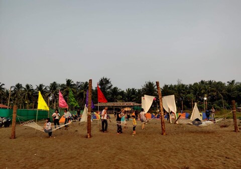 LIVEB4YOUDIE - BEACH CAMPING AT ALIBAUG
