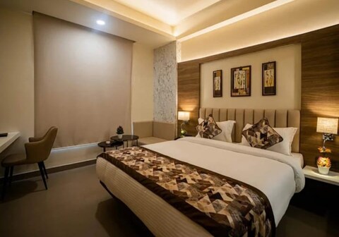 Hotel The Ventus Near Delhi Airport