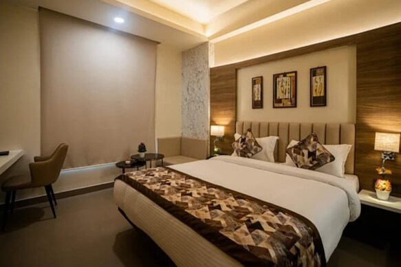 Hotel The Ventus Near Delhi Airport