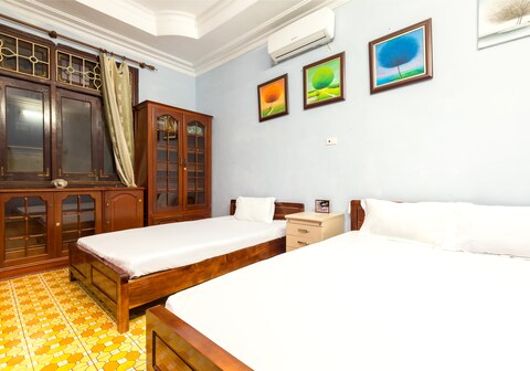 Chikoo Homestay (spot-on)